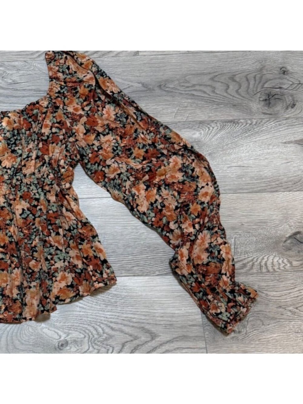 Blu Pepper Floral Peplum Blouse Size M Boho Long Sleeve Tie Front Sheer Top - Picture 7 of 16